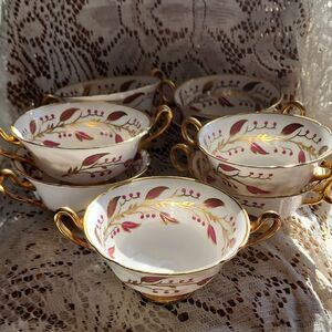 Rare Shelley Fine Bone China Double Handled Cream Soup Bowls  Pink Berry Vine